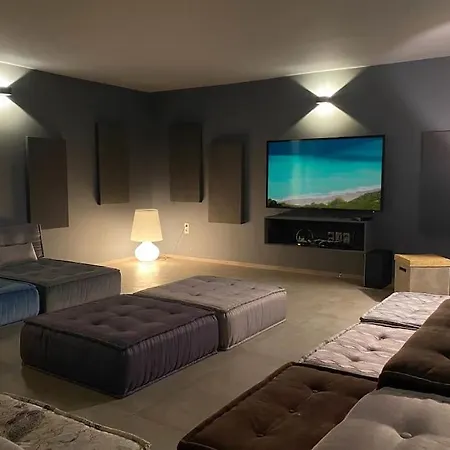 Dreamscape Oneiro - Your Gateway To Seaside