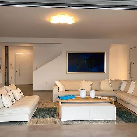 Oneiro Exclusive Escape With Private Pontoon & Luxe Amenities Villa