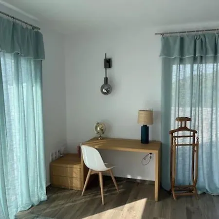 Dreamscape Oneiro - Your Gateway To Seaside Evgiros