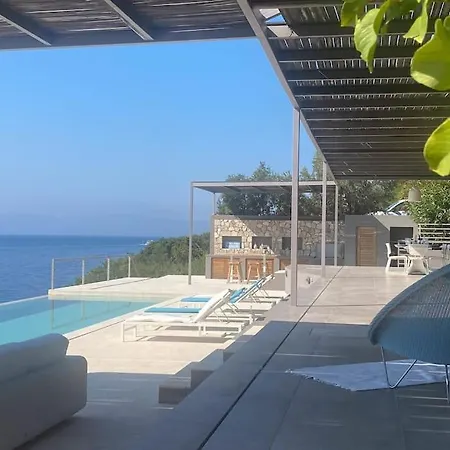 Oneiro Exclusive Escape With Private Pontoon & Luxe Amenities Villa Evgiros