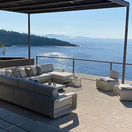 Villa Dreamscape Oneiro - Your Gateway To Seaside *