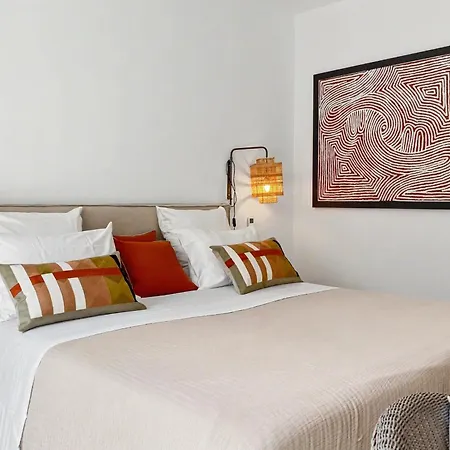 Oneiro Exclusive Escape With Private Pontoon & Luxe Amenities Villa *