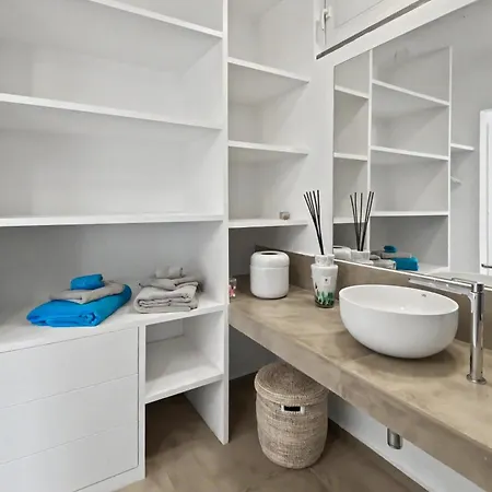 Villa Oneiro Exklusive Auszeit Mit Privatsteg Und Luxusausstattung
